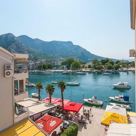 Modern New Flat Next To River Cetina أوميس المظهر الخارجي الصورة
